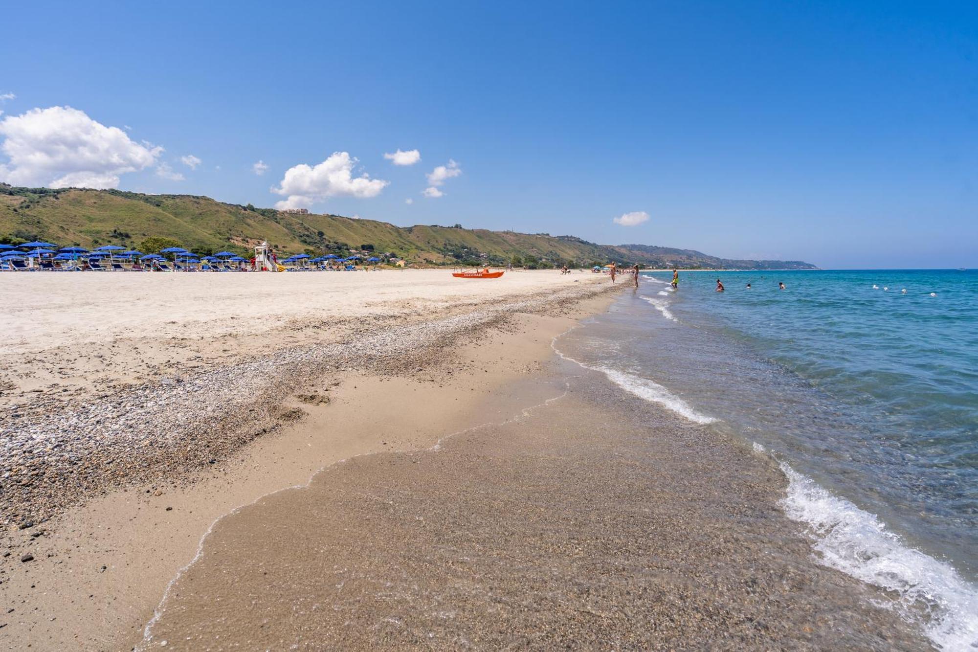 Le Dune Beach Club Messina Esterno foto