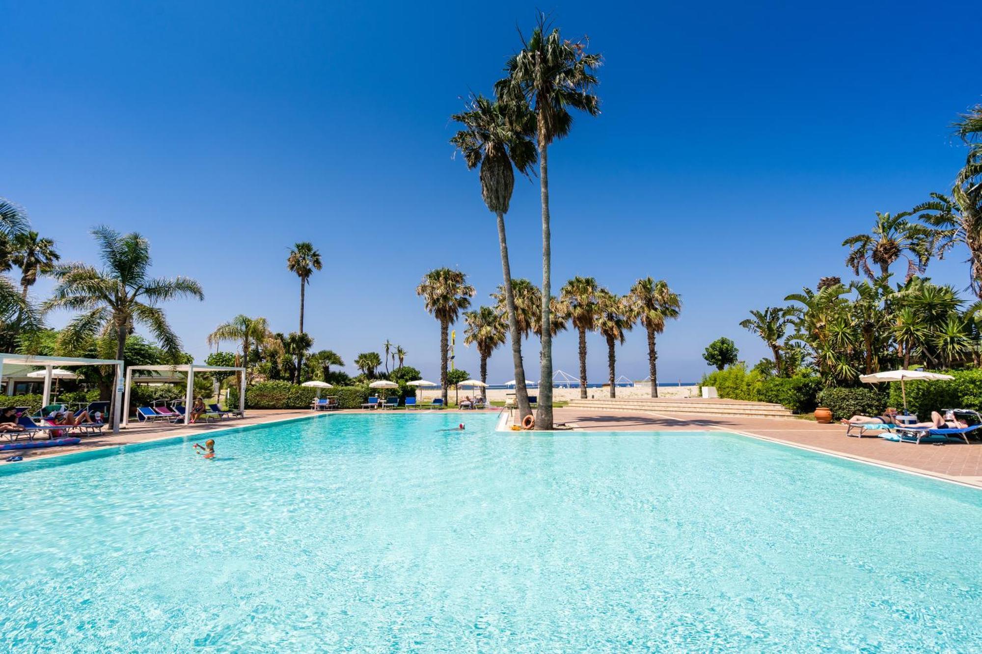 Le Dune Beach Club Messina Esterno foto